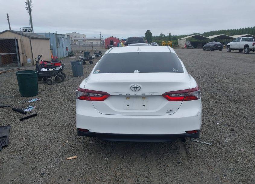 Photo 17 of 2022 Toyota Camry LE AWD (VIN 4T1C11BK3NU054774)