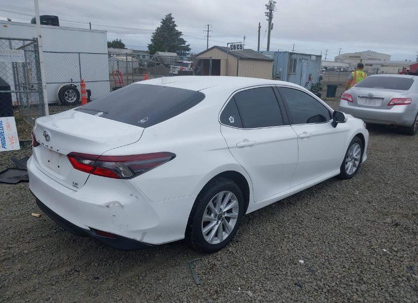 Photo 4 of 2022 Toyota Camry LE AWD (VIN 4T1C11BK3NU054774)