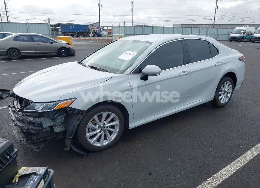 Photo 2 of 2022 Toyota Camry LE AWD (VIN 4T1C11BK3NU056931)