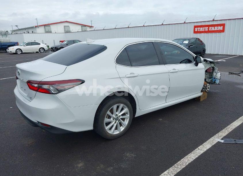 Photo 4 of 2022 Toyota Camry LE AWD (VIN 4T1C11BK3NU056931)