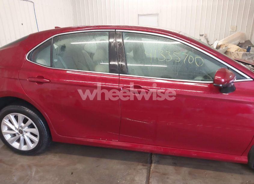 Photo 12 of 2022 Toyota Camry LE AWD (VIN 4T1C11BK3NU059117)