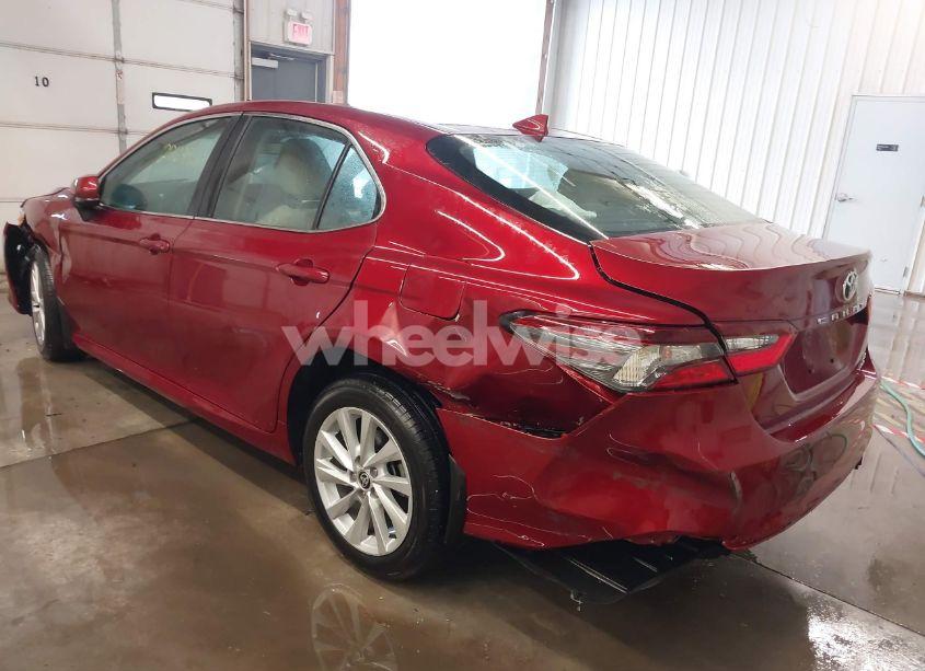 Photo 3 of 2022 Toyota Camry LE AWD (VIN 4T1C11BK3NU059117)