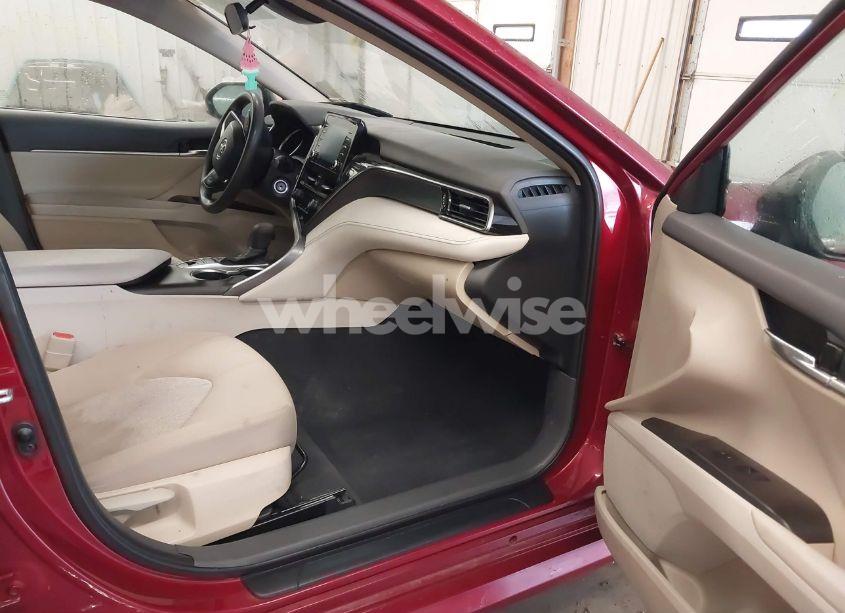 Photo 5 of 2022 Toyota Camry LE AWD (VIN 4T1C11BK3NU059117)