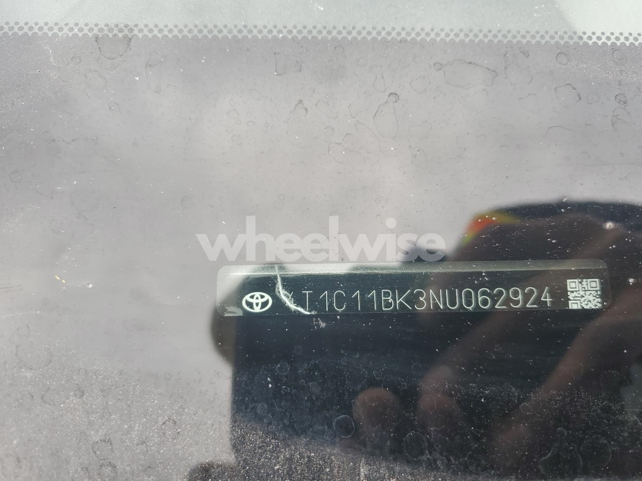 Photo 12 of 2022 TOYOTA CAMRY LE (VIN 4T1C11BK3NU062924)