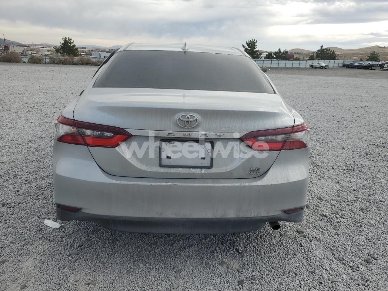 Photo 6 of 2022 TOYOTA CAMRY LE (VIN 4T1C11BK3NU062924)