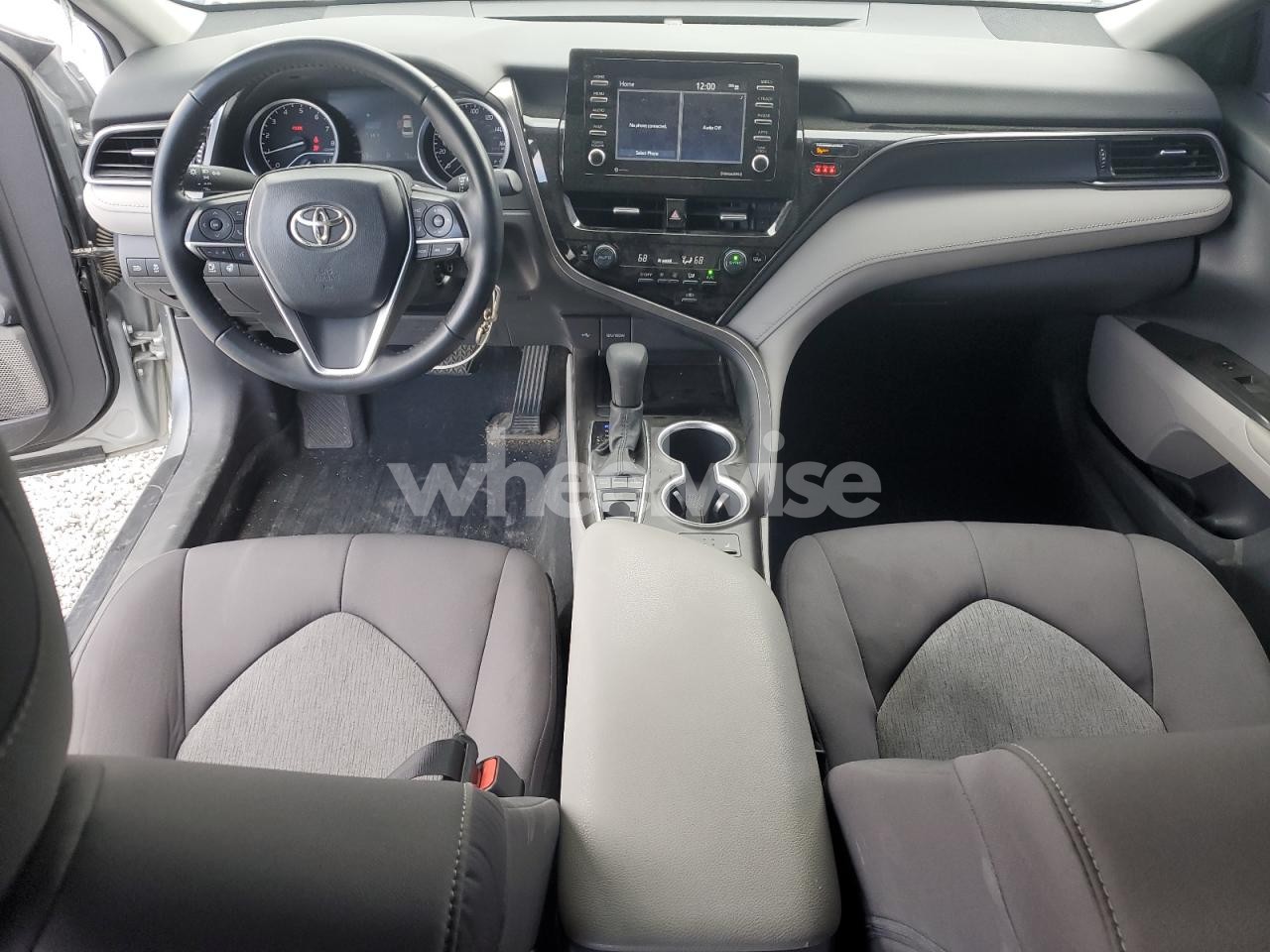 Photo 8 of 2022 TOYOTA CAMRY LE (VIN 4T1C11BK3NU062924)