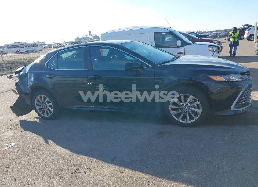 Photo 14 of 2023 Toyota Camry LE (VIN 4T1C11BK3PU091620)