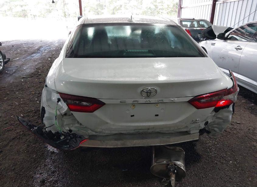 Photo 16 of 2023 Toyota Camry LE (VIN 4T1C11BK3PU103989)