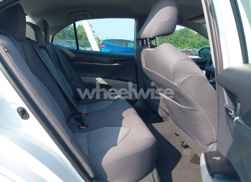 Photo 8 of 2020 Toyota Camry LE AWD (VIN 4T1C11BK4LU010585)