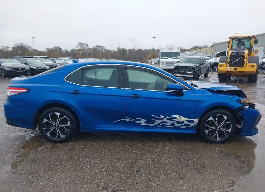 Photo 13 of 2020 Toyota Camry LE AWD (VIN 4T1C11BK4LU016760)