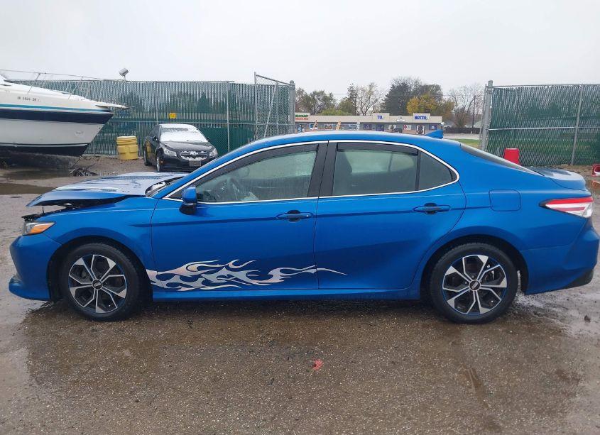 Photo 14 of 2020 Toyota Camry LE AWD (VIN 4T1C11BK4LU016760)