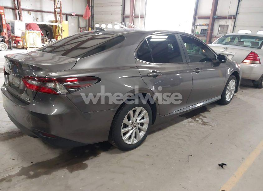 Photo 4 of 2021 Toyota Camry LE AWD (VIN 4T1C11BK4MU023001)
