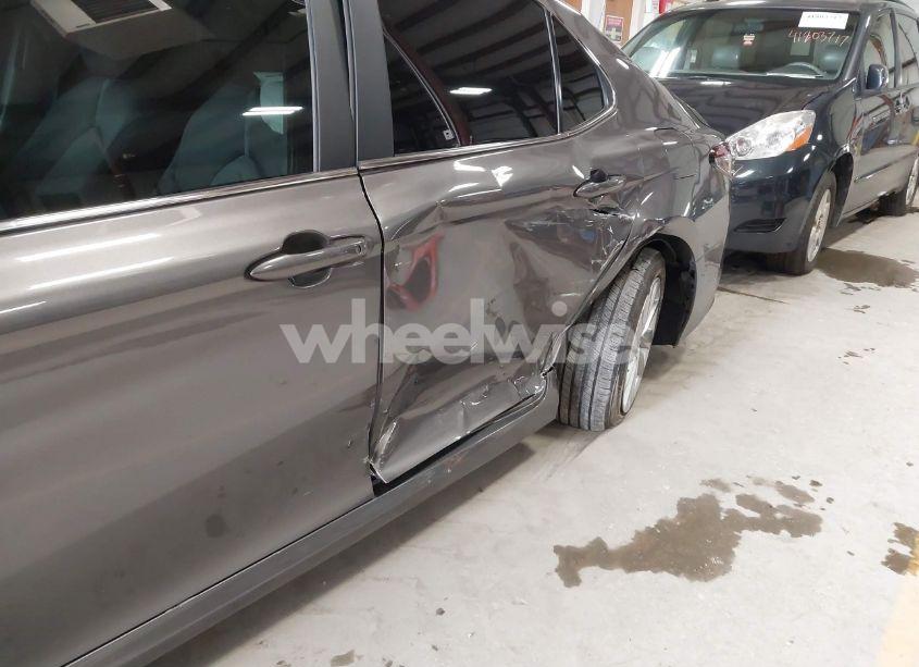 Photo 6 of 2021 Toyota Camry LE AWD (VIN 4T1C11BK4MU023001)