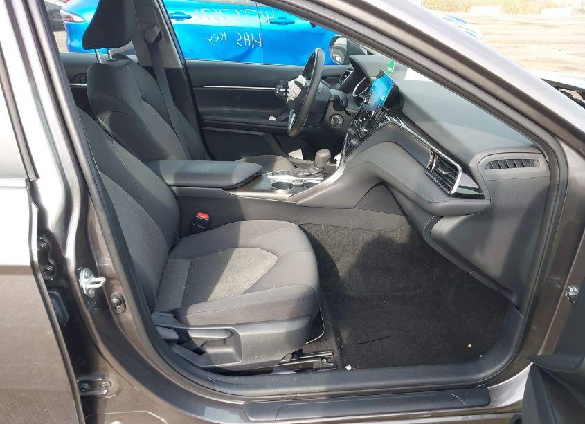 Photo 5 of 2022 Toyota Camry LE AWD (VIN 4T1C11BK4NU065251)