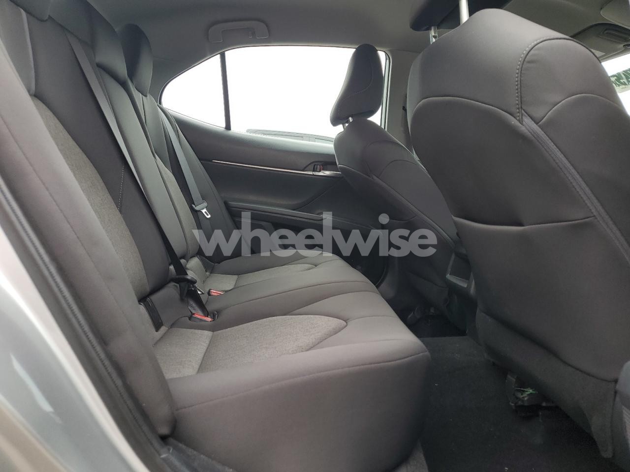 Photo 10 of 2022 TOYOTA CAMRY LE (VIN 4T1C11BK4NU065993)