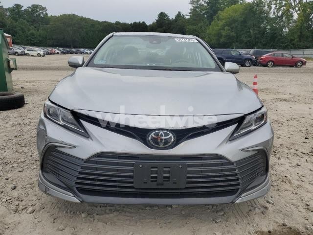 Photo 3 of 2024 TOYOTA CAMRY LE (VIN 4T1C11BK4RU108251)