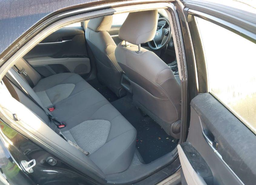 Photo 8 of 2020 Toyota Camry LE AWD (VIN 4T1C11BK5LU008537)