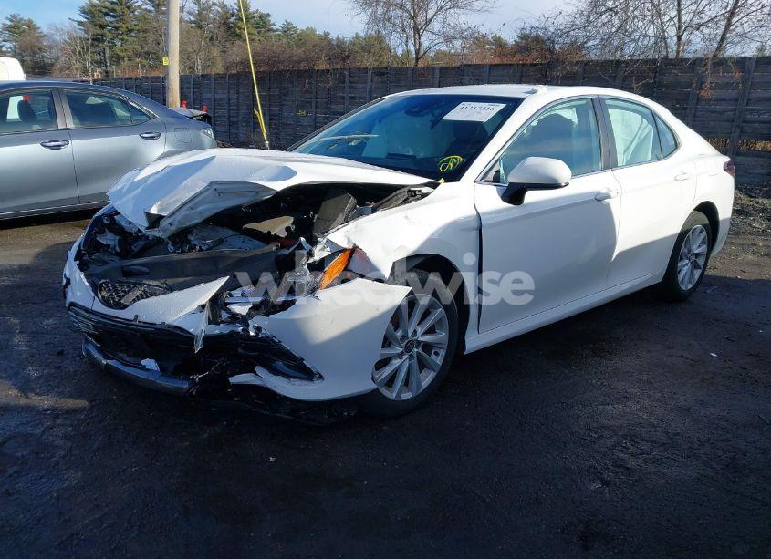 Photo 2 of 2023 Toyota Camry LE (VIN 4T1C11BK5PU073085)