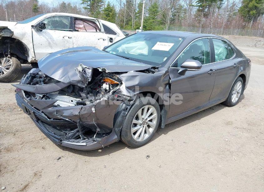 Photo 2 of 2023 Toyota Camry LE (VIN 4T1C11BK5PU083065)