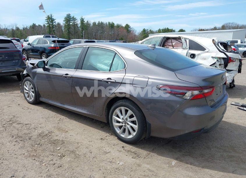 Photo 3 of 2023 Toyota Camry LE (VIN 4T1C11BK5PU083065)