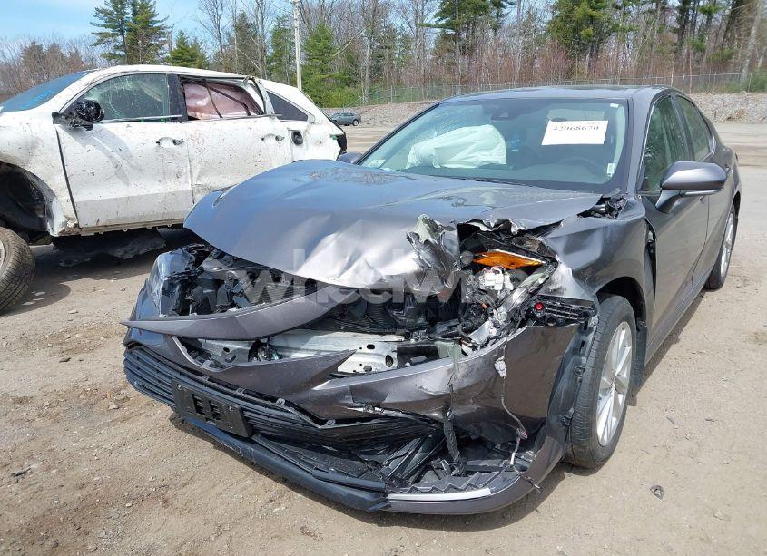 Photo 6 of 2023 Toyota Camry LE (VIN 4T1C11BK5PU083065)