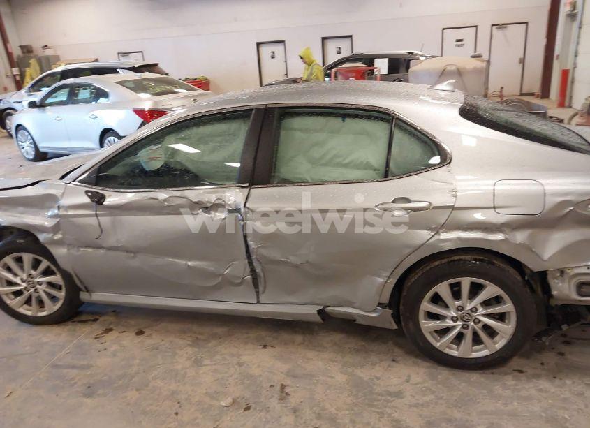 Photo 14 of 2023 Toyota Camry LE (VIN 4T1C11BK6PU092261)