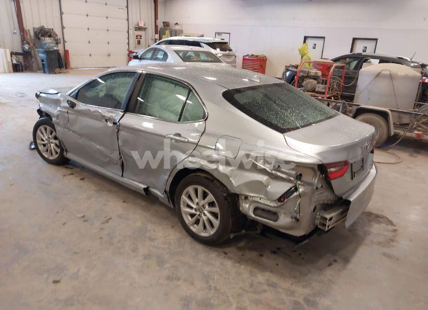Photo 3 of 2023 Toyota Camry LE (VIN 4T1C11BK6PU092261)