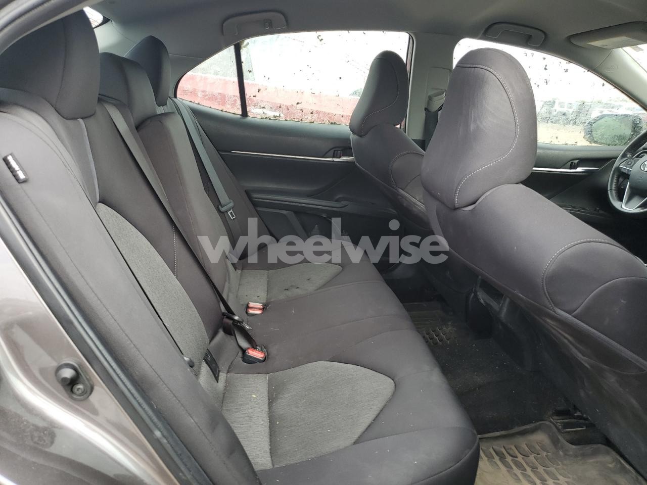 Photo 10 of 2021 TOYOTA CAMRY LE (VIN 4T1C11BK7MU021324)