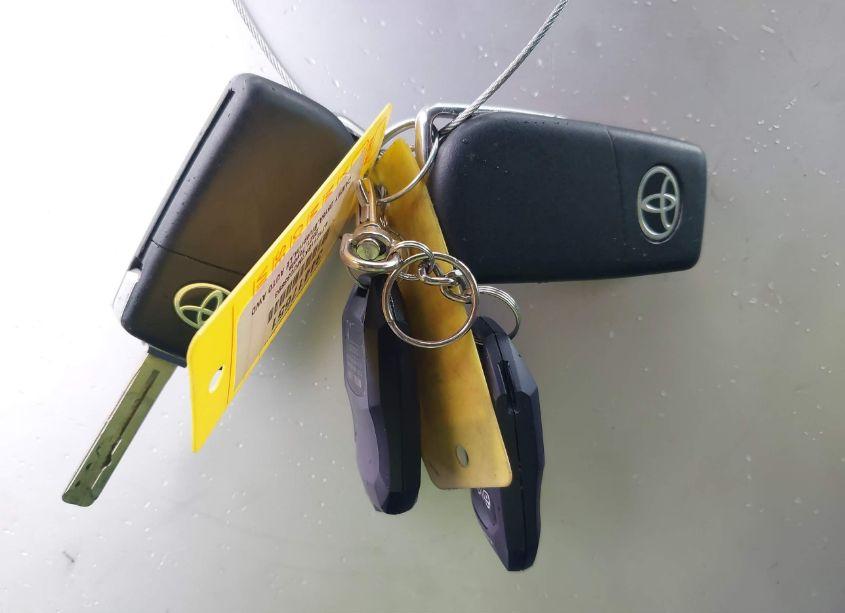 Photo 11 of 2021 Toyota Camry LE AWD (VIN 4T1C11BK7MU033893)