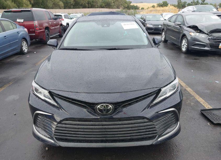 Photo 13 of 2021 Toyota Camry LE AWD (VIN 4T1C11BK7MU033893)