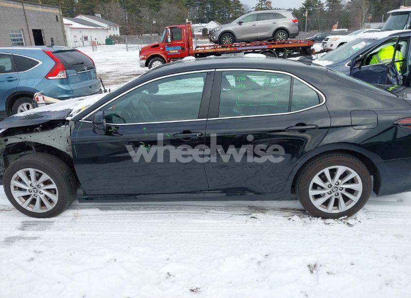 Photo 14 of 2021 Toyota Camry LE AWD (VIN 4T1C11BK7MU037295)