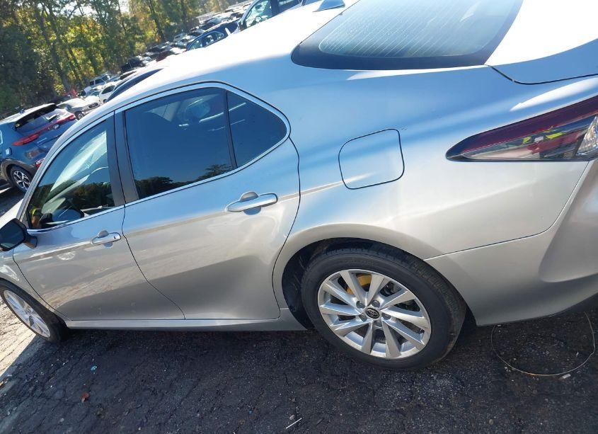 Photo 14 of 2021 Toyota Camry LE AWD (VIN 4T1C11BK7MU039984)