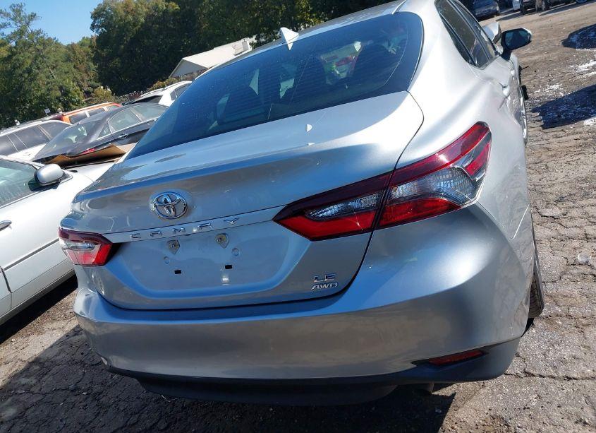 Photo 16 of 2021 Toyota Camry LE AWD (VIN 4T1C11BK7MU039984)