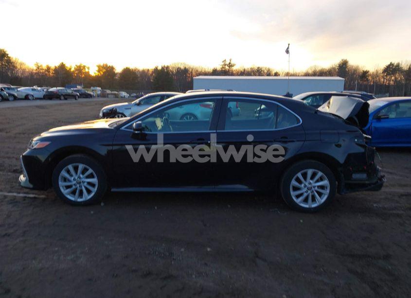 Photo 15 of 2022 Toyota Camry LE AWD (VIN 4T1C11BK7NU072078)