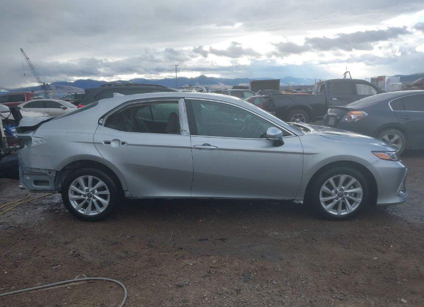 Photo 14 of 2024 Toyota Camry LE (VIN 4T1C11BK7RU123312)