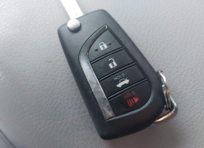 Photo 11 of 2021 Toyota Camry LE AWD (VIN 4T1C11BK8MU037757)