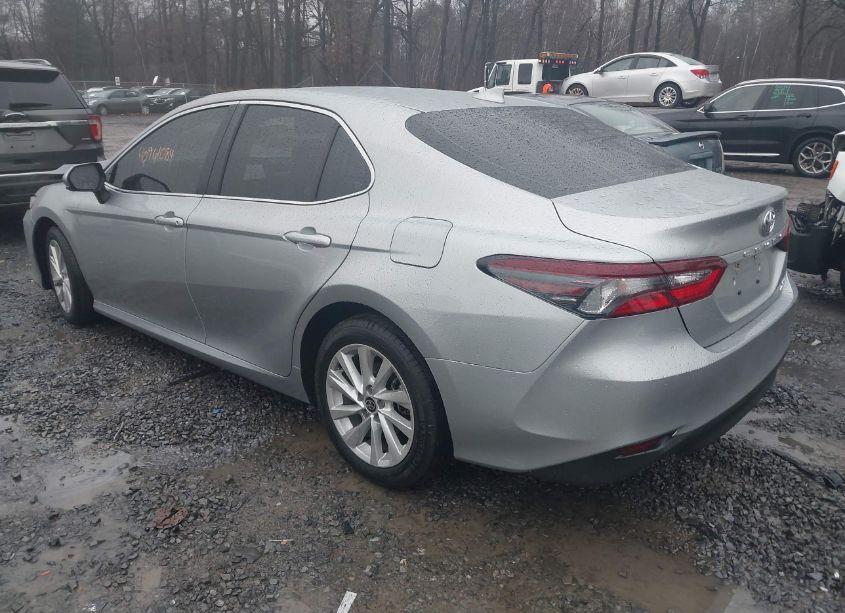 Photo 3 of 2021 Toyota Camry LE AWD (VIN 4T1C11BK8MU037757)