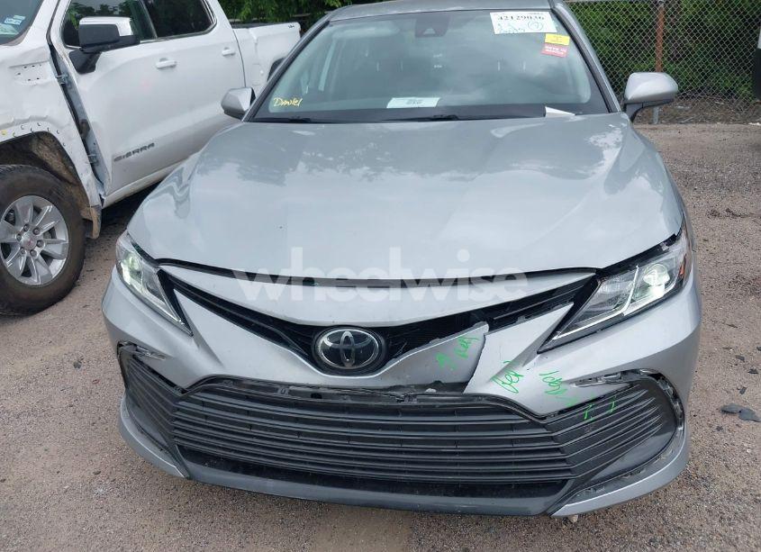 Photo 12 of 2023 Toyota Camry LE (VIN 4T1C11BK8PU103194)