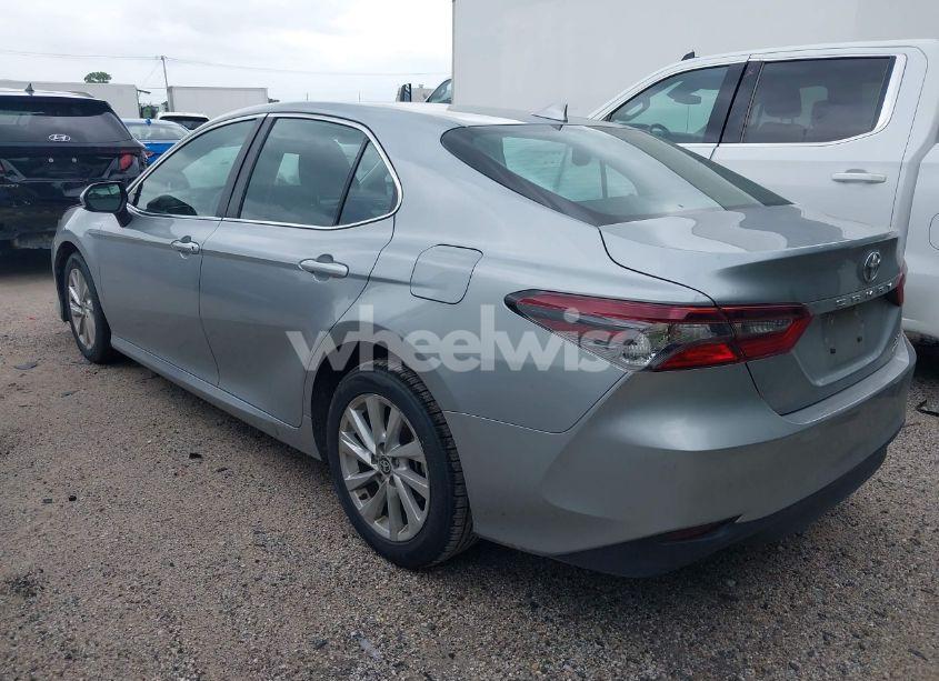 Photo 3 of 2023 Toyota Camry LE (VIN 4T1C11BK8PU103194)