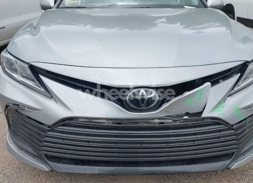 Photo 6 of 2023 Toyota Camry LE (VIN 4T1C11BK8PU103194)