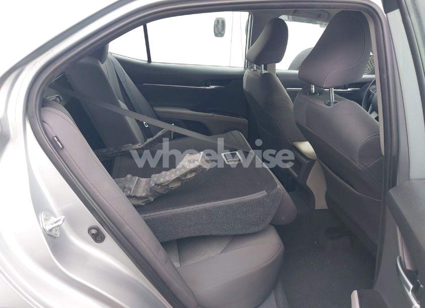 Photo 8 of 2023 Toyota Camry LE (VIN 4T1C11BK8PU103194)