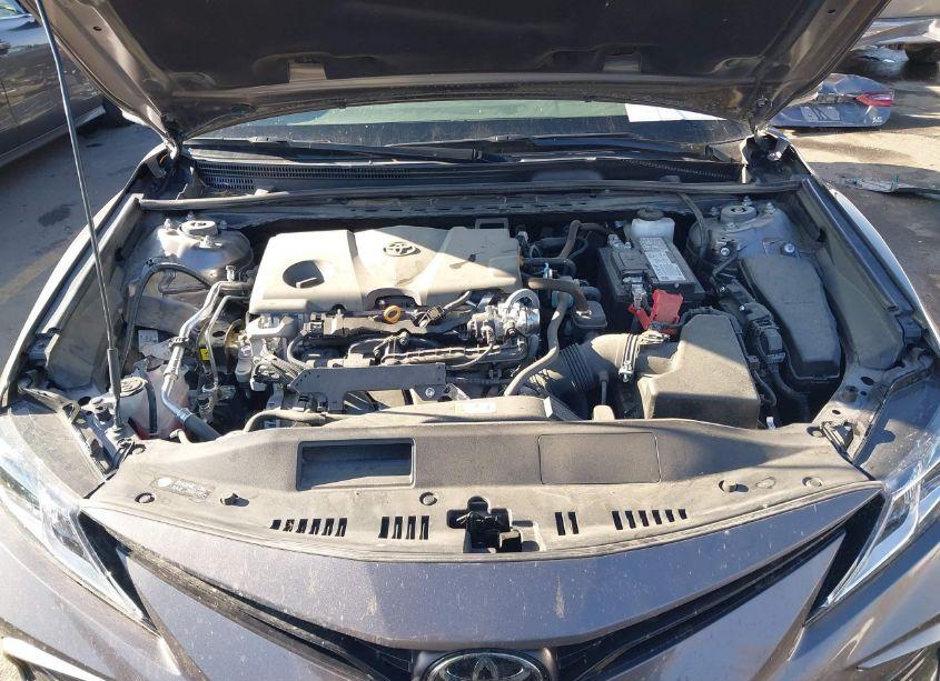 Photo 10 of 2024 Toyota Camry LE (VIN 4T1C11BK8RU121990)