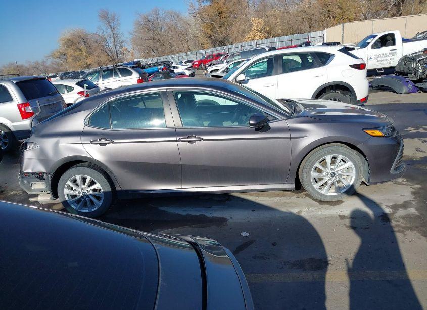 Photo 14 of 2024 Toyota Camry LE (VIN 4T1C11BK8RU121990)