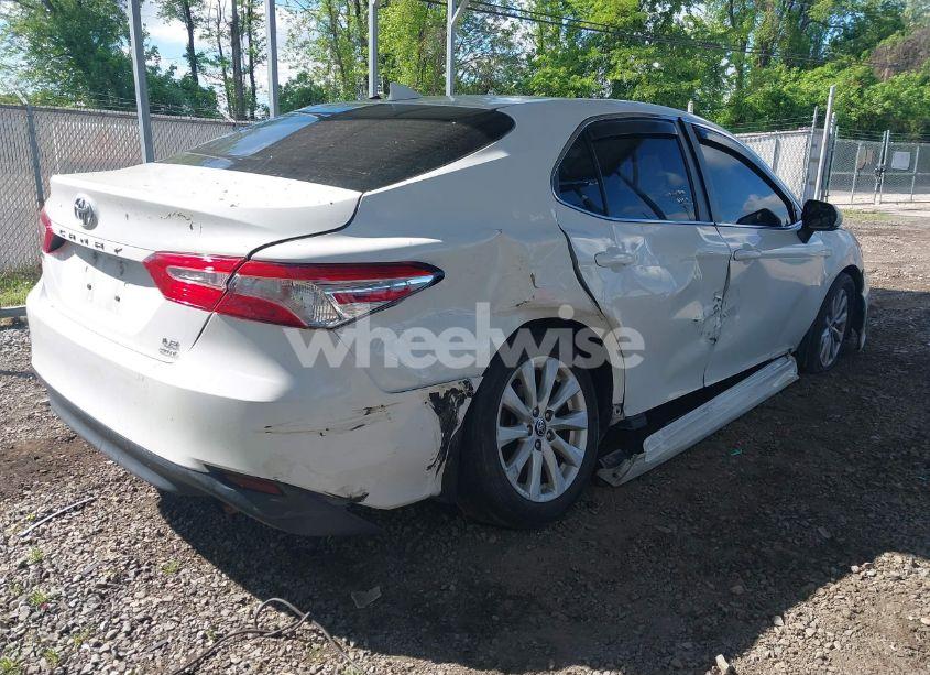 Photo 4 of 2020 Toyota Camry LE AWD (VIN 4T1C11BK9LU007164)
