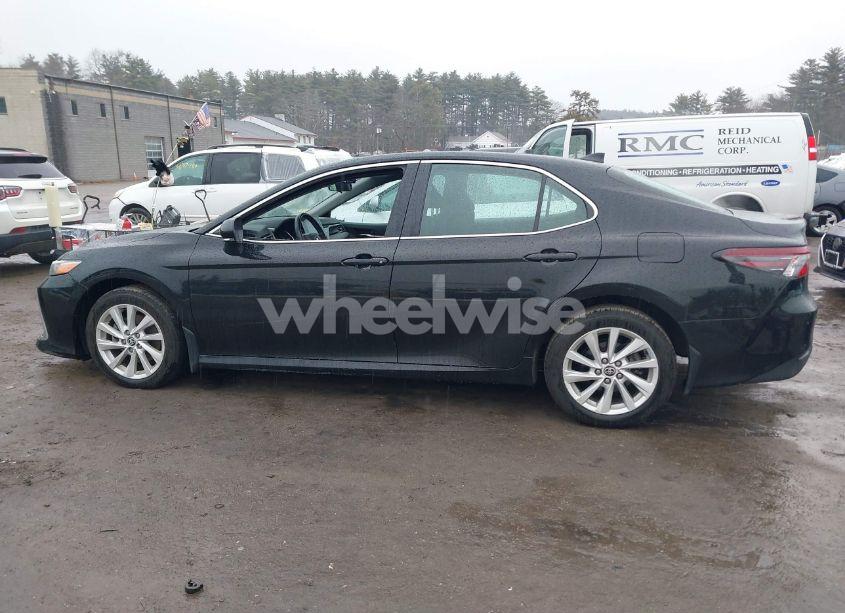 Photo 14 of 2023 Toyota Camry LE (VIN 4T1C11BK9PU074532)