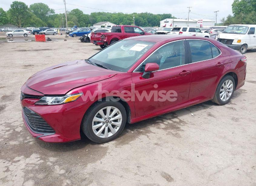 Photo 2 of 2020 Toyota Camry LE AWD (VIN 4T1C11BKXLU016245)