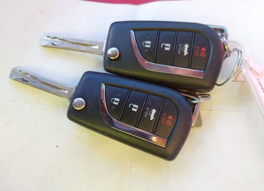 Photo 11 of 2021 Toyota Camry LE AWD (VIN 4T1C11BKXMU021219)