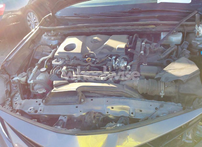 Photo 10 of 2021 Toyota Camry LE HYBRID (VIN 4T1C31AK1MU555589)