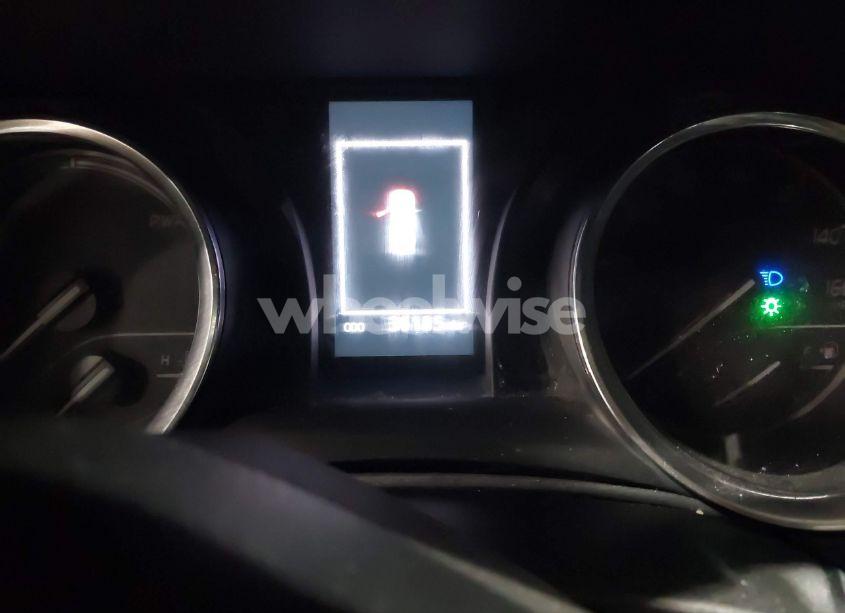 Photo 7 of 2020 Toyota Camry LE HYBRID (VIN 4T1C31AK2LU017742)