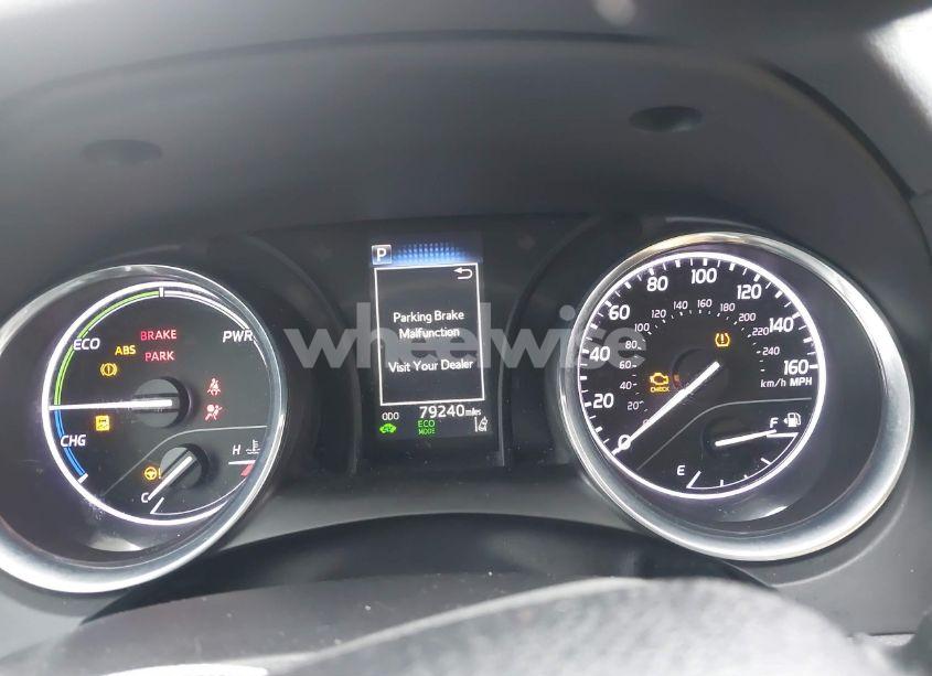 Photo 7 of 2020 Toyota Camry LE HYBRID (VIN 4T1C31AK2LU544731)